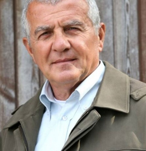 HEPİMİZİN KAHRAMANI KELOĞLAN BAKIN NE HALDE....GÖREN ŞAŞKINA DÖNÜYOR !