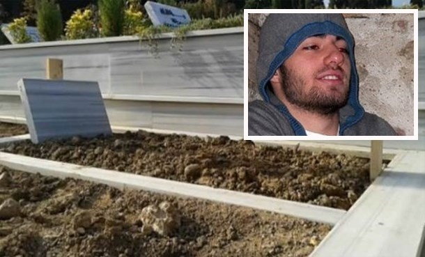 Cem Garipoğlu'nun Mezar Taşına İsmi Yazılmadı ! Sebebini Öğrenince Şoke Olacaksınız...