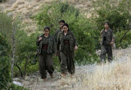 YATACAK YERİ YOK! PKK’LI KADINLA İLİŞKİYE GİREBİLMEK İÇİN…