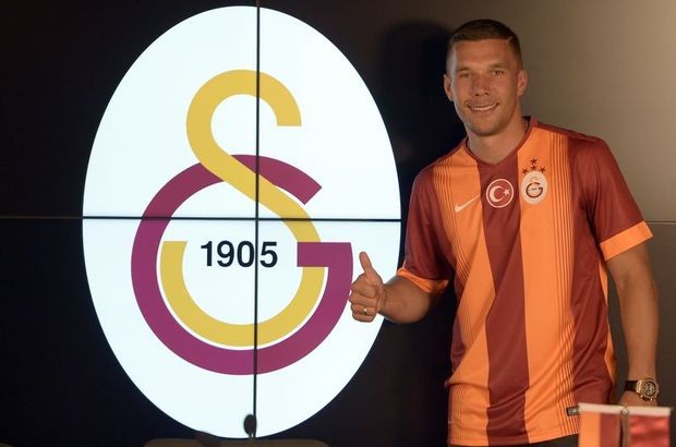 PKK'LILARDAN PODOLSKİ'YE LİNÇ GİRİŞİMİ!