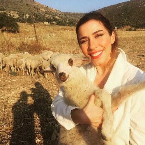Ünlülerin şaşırtan instagram fotoğrafları