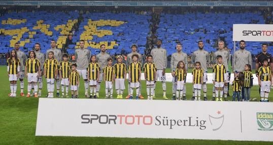 Derbi 1-1 bitti! Aziz Yıldırım başkanlığı...