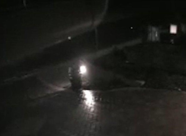 EV APAR TOPAR SATIŞA ÇIKARILDI! GOOGLE’IN YAKALADIĞI TÜYLER ÜRPERTEN KARE..