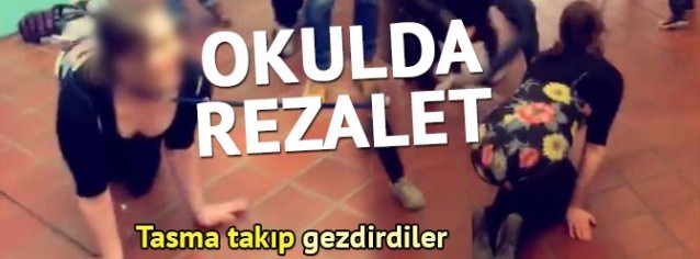 PES ARTIK!! OKULDA REZALET!! BİR ERKEĞE BUNU YAPTILAR!! ÖNCE KADIN ELBİSESİ GİYDİRDİLER!! SONRA BAKIN NE YAPTILAR...