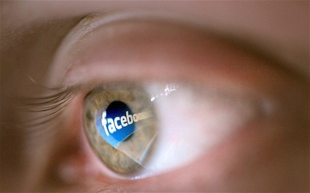 Sevgiliniz yada eşiniz facebook kullanıyorsa dikkat!