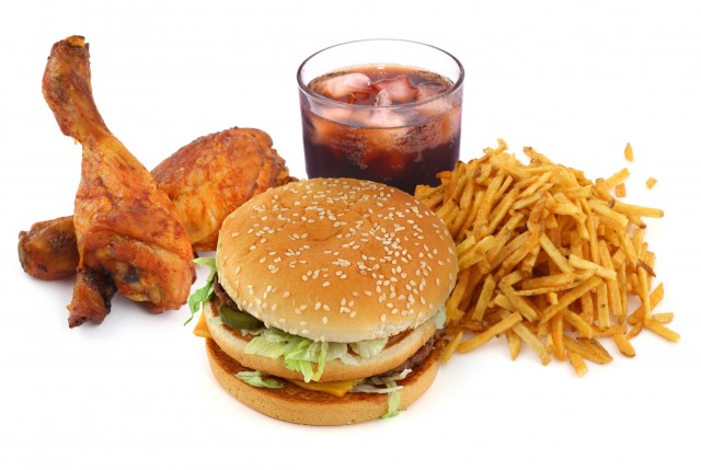 FAST FOOD SİZİ ÖLÜME SÜRÜKLÜYOR!!!
