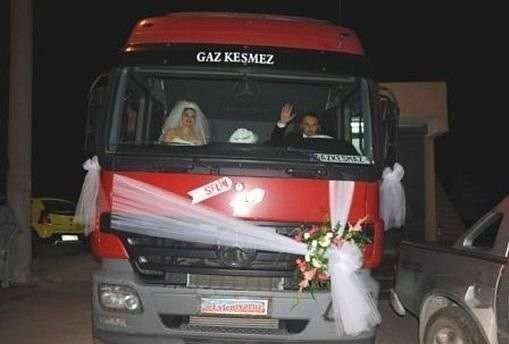 Şimdi düğün, akşam... Devamına yazdığı şey herkesi şoke etti!
