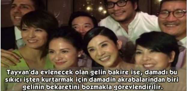 Evi Temizledikten Sonra Evdeki Bekâr Erkeklerle.. Böyle Gelenek mi Olur?