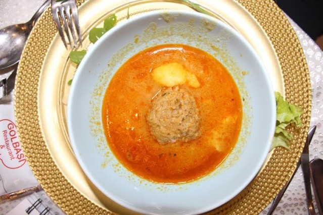 Iğdırlılar salona sığmadı!
