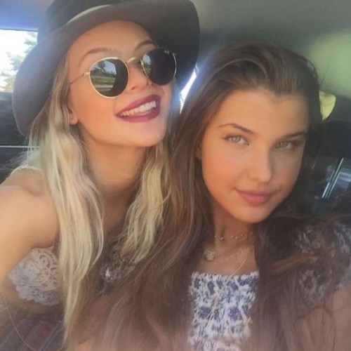 16 yaşında Instagram fenomeni oldu
