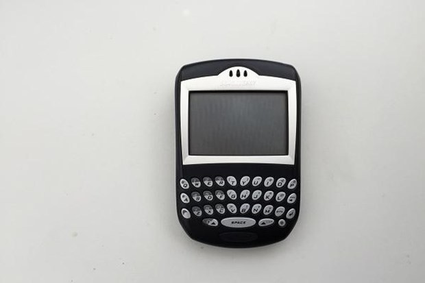 İŞTE SON 30 YILA DAMGASINI VURAN TELEFONLAR!