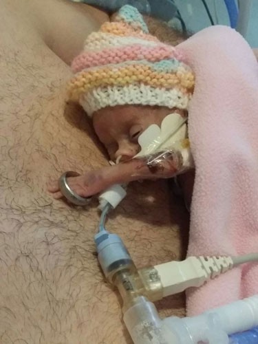 PARMAK BEBEK BÜYÜDÜ O BEBEĞE BİR DE ŞİMDİ BAKIN...