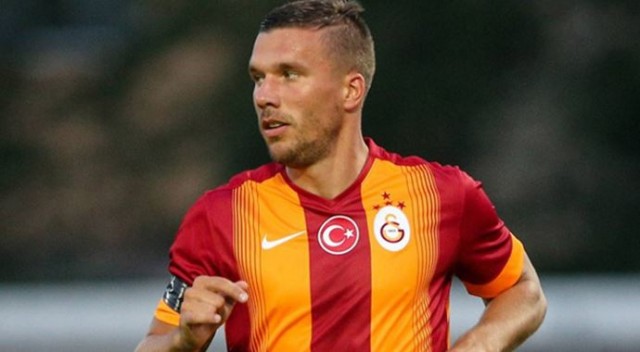 PKK'LILARDAN PODOLSKİ'YE LİNÇ GİRİŞİMİ!