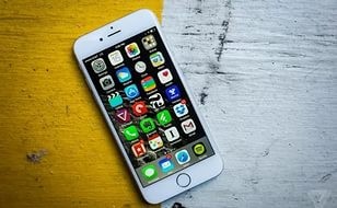 İPHONE 6S REKORA KOŞUYOR! TÜRKİYE'DE NE ZAMAN SATILACAK ?