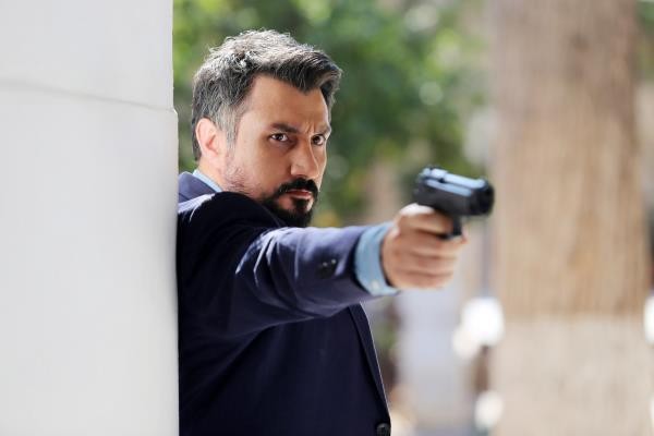 SETTE KAVGA, KURTLAR VADİSİ PUSU'DA ÖLÜM HABERİ! O İSİM ARTIK ARAMIZDA YOK...