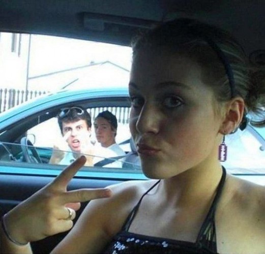 SELFİE ÇEKEYİM DERKEN REZİL OLAN İNSANLAR!! GÜLMEKTEN ÖLECEKSİNİZ!!