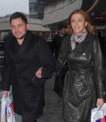 Özge Ulusoy isyan etti! Bakın neden...
