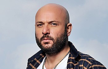 Paramparça dizisinde ilginç detay...! 31 bölüm boyunca bunu hiç yapmadı !