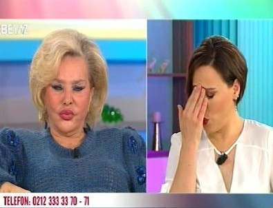 SUNUCU DONDU KALDI! CANLI YAYINDA ALDIĞI TEKLİFLE AĞZI AÇIK KALDI!!
