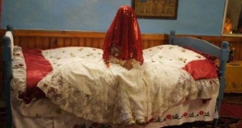 Gerdek gecesi akıl almaz olay! O şeyi görünce...