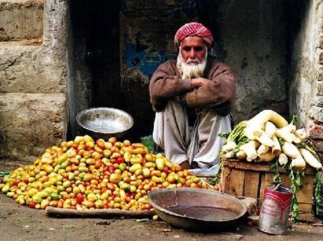 120 YIL YAŞAYIP, 70 YAŞINDA DOĞUM YAPIYORLAR!
