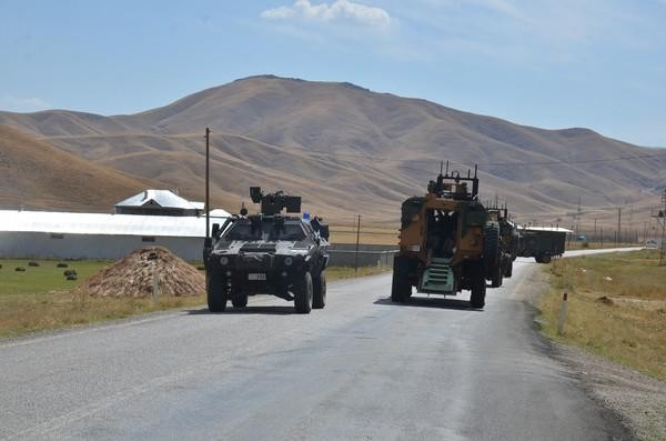 HAKKARİ YÜKSEKOVA'DA OPERASYON BAŞLADI!
