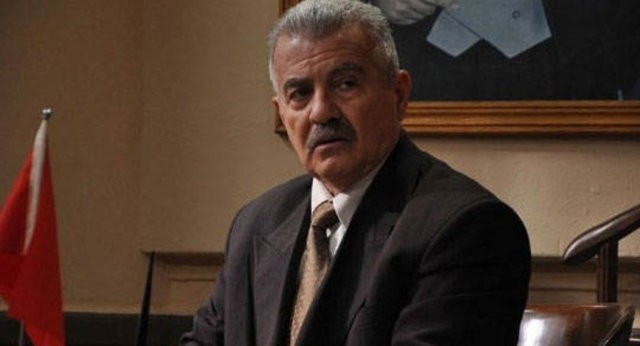 HEPİMİZİN KAHRAMANI KELOĞLAN BAKIN NE HALDE....GÖREN ŞAŞKINA DÖNÜYOR !