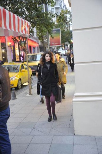 BEREN SAAT BU HALE NASIL GELDİ !