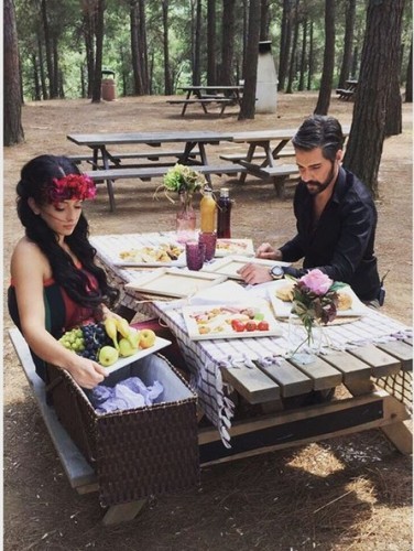Hazal Babalık bambaşka çıktı orjinal haline bakın!