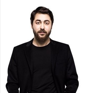 SEMİH ÖZTÜRK’ÜN BU HALLERİ ALAY KONUSU OLDU!