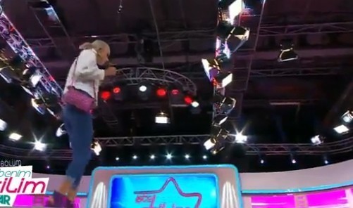 İşte Benim Stilim AllStar'da Ayşenur Balcı Uyuşturucu krizi'nemi girdi ?