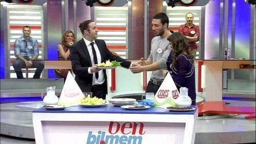 Ben Bilmem Eşim Bilirde Şok ! Eşini Kıskandırmak İstedi Ama Bedelini Ağır Ödedi...
