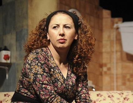 ÜNLÜ OYUNCUNUN ARKA SOKAKLARIN O YILDIZI İLE EVLİ OLDUĞUNU BİLİYOR MUYDUNUZ?