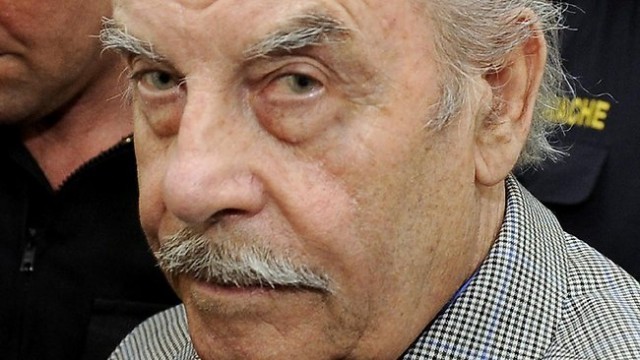 ÖZ KIZINDAN 7 ÇOCUĞU OLMUŞ HEPSİNİ DE... ALLAH'IM BU NASIL BİR İNSAN BÖYLE?