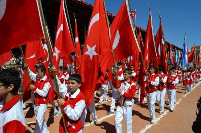 OKULLAR KESİN 14 GÜN TATİL EDİLDİ!