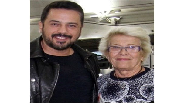 Emre Altuğ’un Acı Haberini Çağla Şıkel Verdi!..