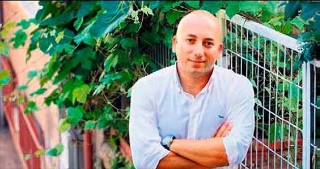 EVİM ŞAHANE'NİN MİMARINA KÖTÜ HABER!! KARISININ GÜNLÜĞÜNÜ OKUDUĞUNDA ALDATILDIĞINI ANLADI!! İLK ALDATAN KARISIYMIŞ!!