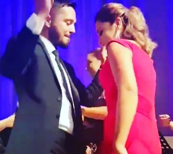 Banu Ilıcalı'nın Düğünündeki Yakın Danslarıyla Olay Olan Hadise ve Murat Boz'dan Son Nokta!!