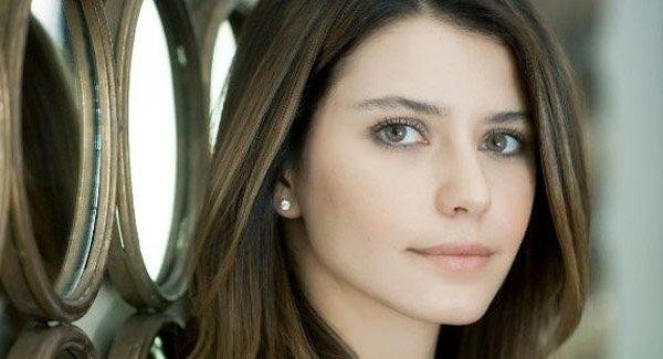 Beren Saat'in Neden sustun diyenlere yanıtı! Pkk'yı çok sert vurdu...