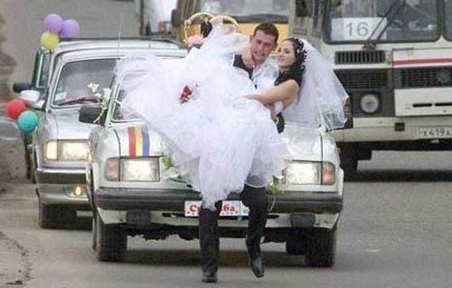 BÖYLE DAMAT MI OLUR ? DAMADINI GÖREN KAYINVALİDE KALP KRİZİ GEÇİRDİ!