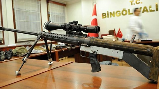 EN ÇOK ŞEHİT VERMEMİZE NEDEN OLAN SİLAH! BAKIN BU SİLAHI PKK'YA KİM VERİYOR!