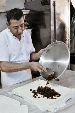 Bu baklava ne fıstıklı ne de cevizli... Çok şaşıracaksınız!