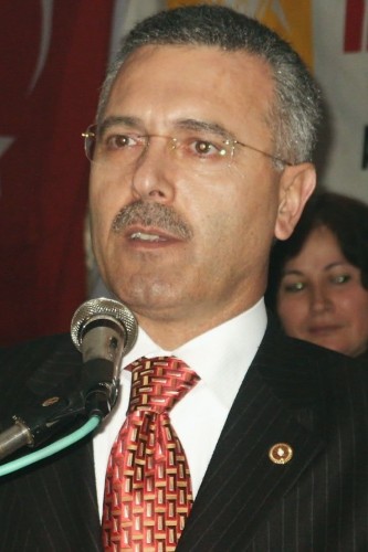 AK PARTİ'DE KAÇ FETÖ'CÜ VAR ? İŞTE SONUÇ...
