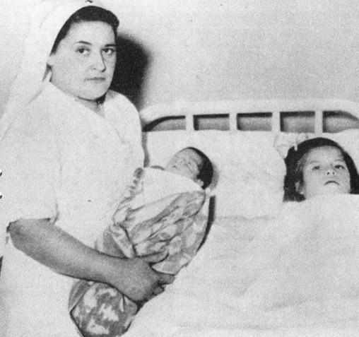 5 YAŞINDA HAMİLE KALIP ANNE OLMUŞTU! İŞTE SON HALİ...
