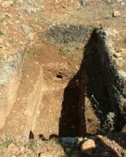 Kabirden Çıkarılan Bebeğin İbretlik Görüntüsü! Ağzınız Açık Kalacak..