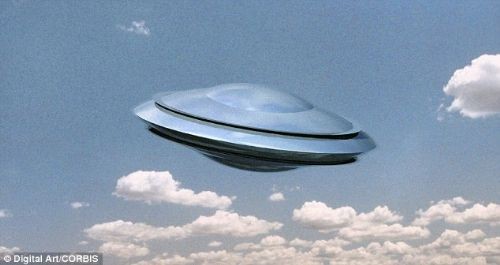 EGE'DE BİR KÖYE UFO DÜŞTÜ!!!