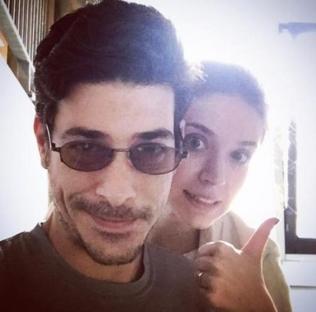 ESRA EROL'UN KARDEŞİ BAKIN KİM ÇIKTI! ASLINDA ONU HEPİMİZ TANIYORUZ!
