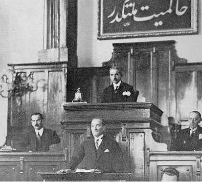 Atatürk'ün tüylerinizi diken diken edecek 16 az bilinen anısı ..!