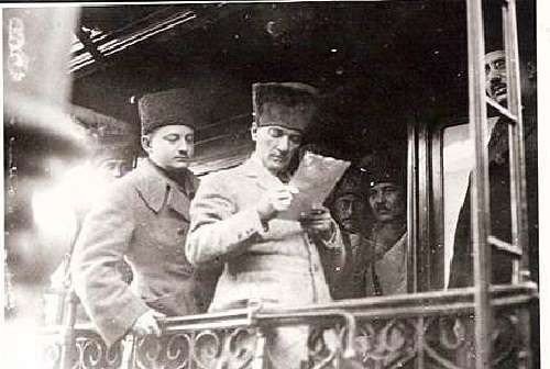 Atatürk'ün tüylerinizi diken diken edecek 16 az bilinen anısı ..!