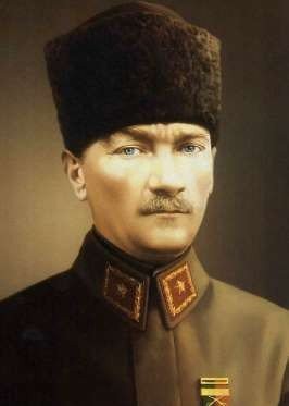 Atatürk'ün tüylerinizi diken diken edecek 16 az bilinen anısı ..!